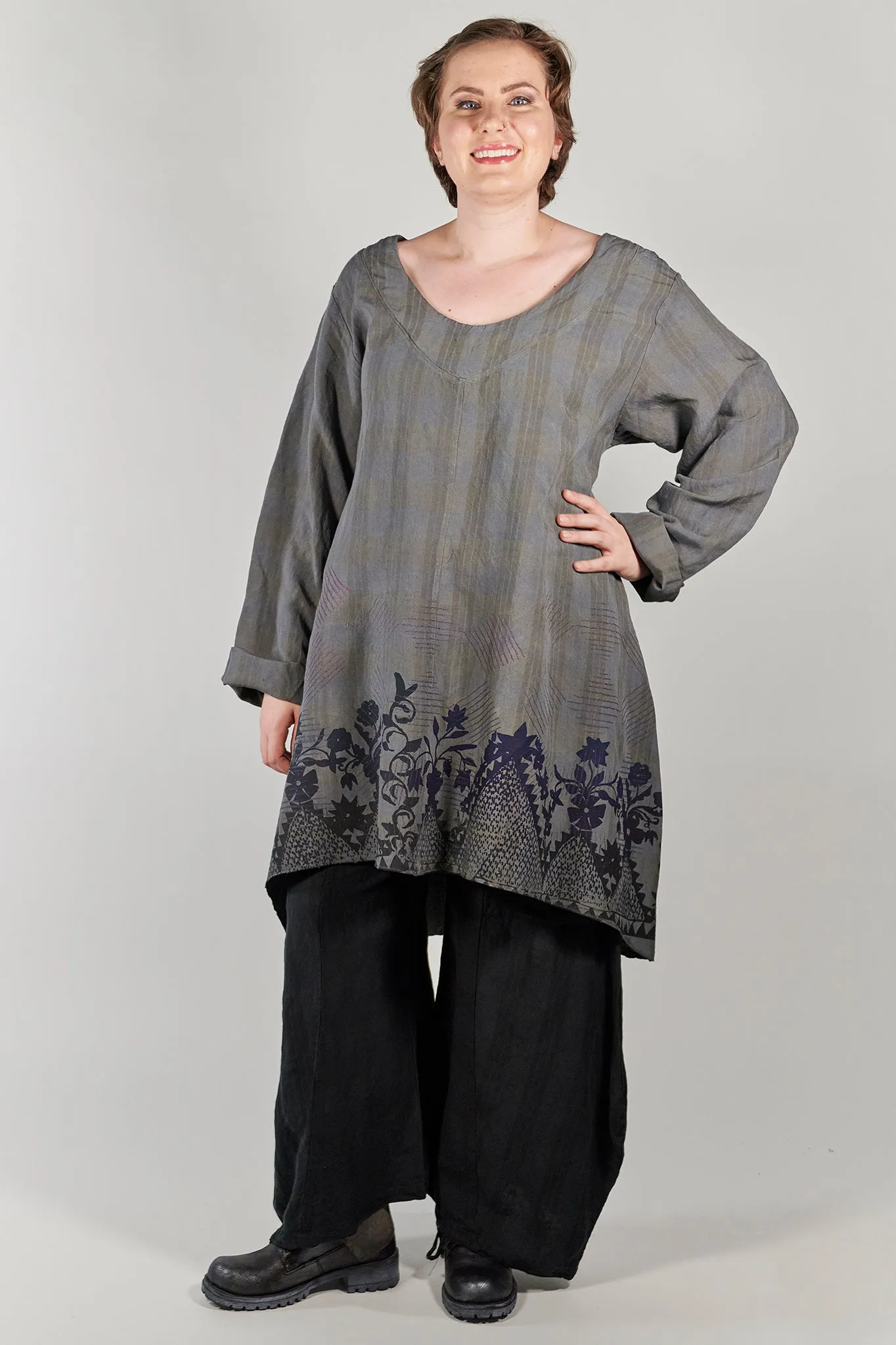 2238 Long Tunic Graycious Botanicals-P