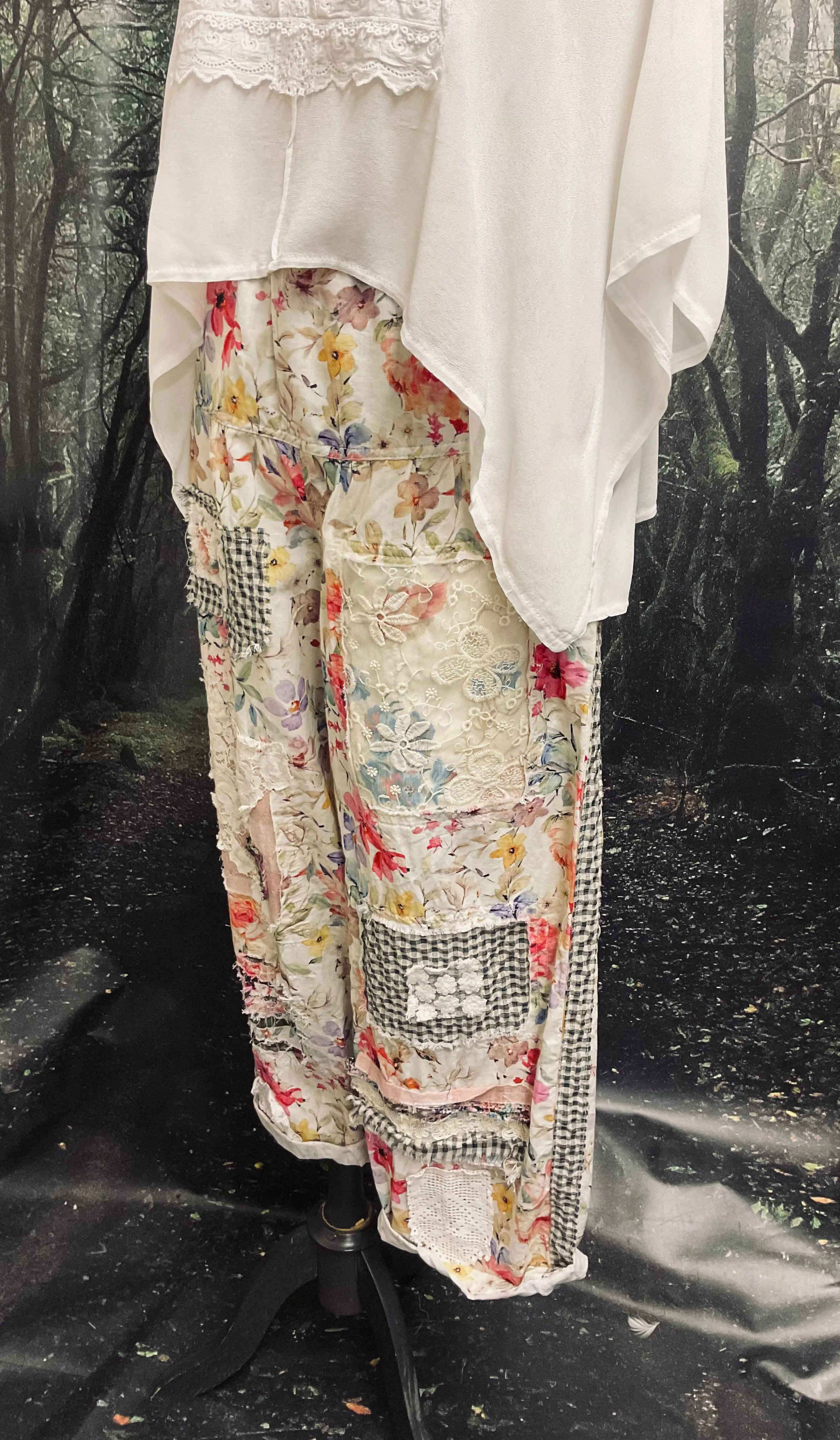 #5223 Floral Linen Patchwork Pants
