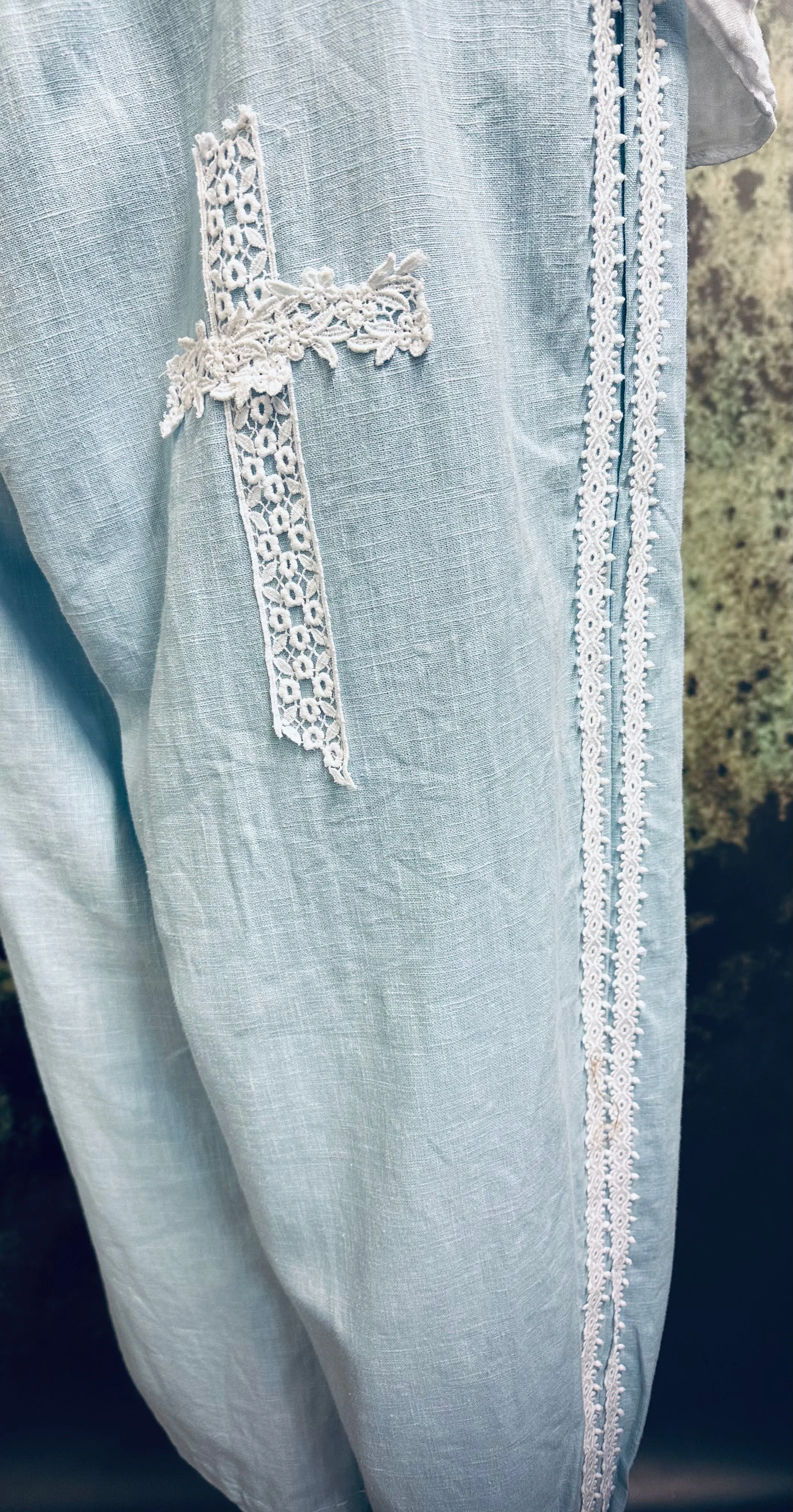 #5302 Soft blue linen pants with lace detail