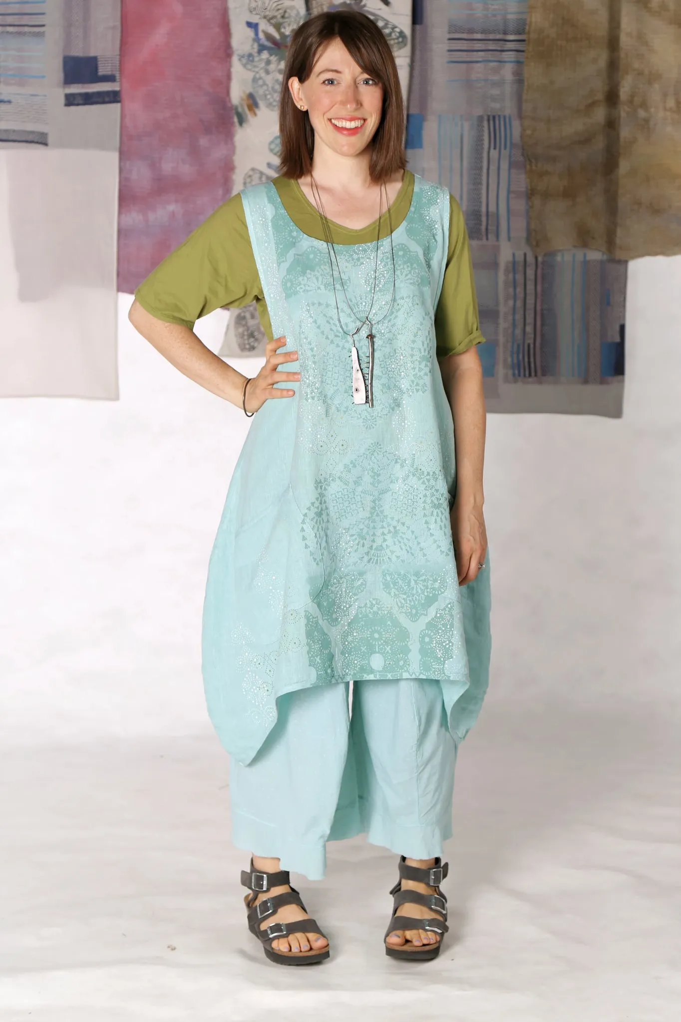6182 Linen Pinafore Mint-P