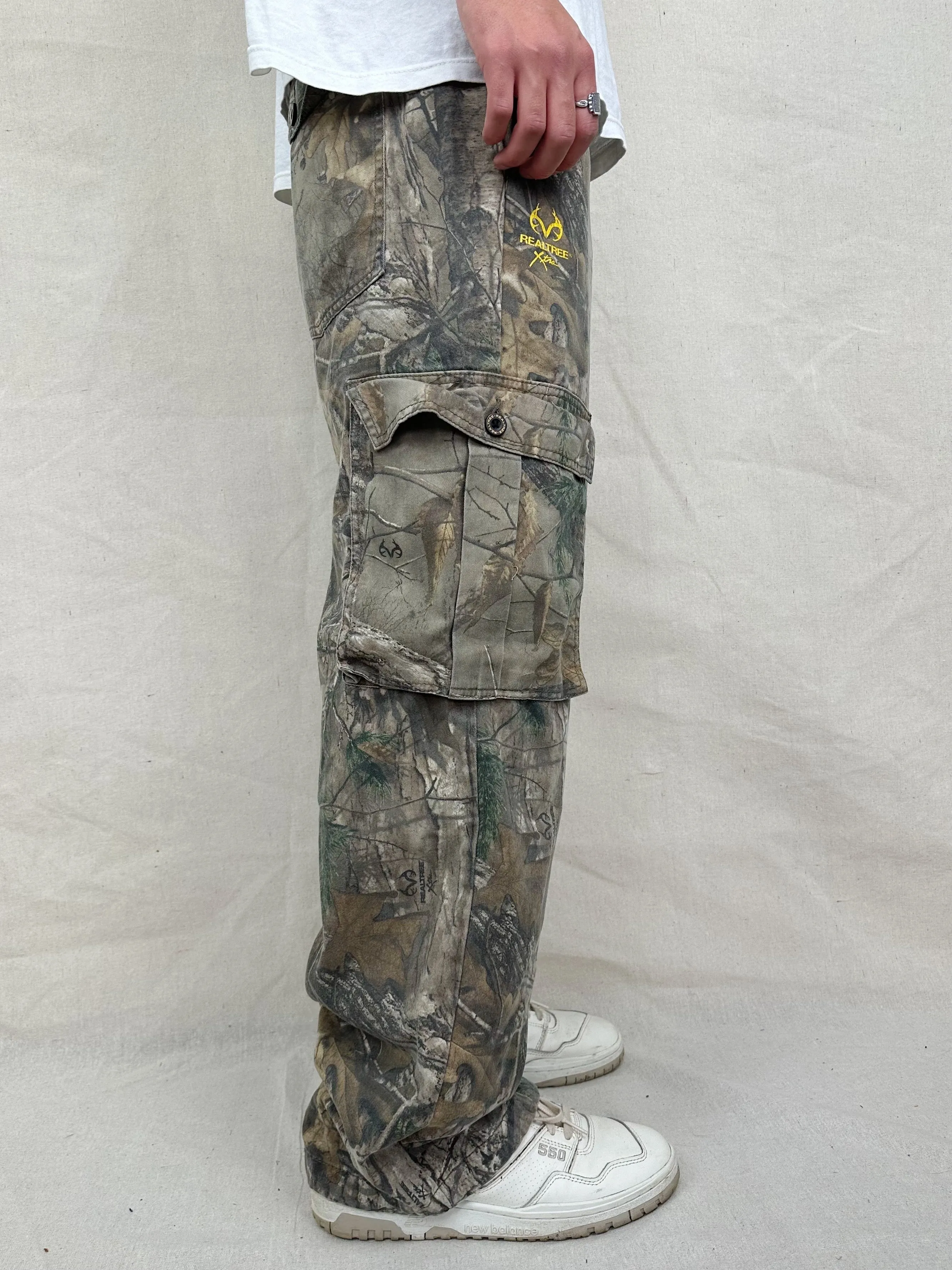 90's Realtree Camo Vintage Cargo Pants Size 38x32