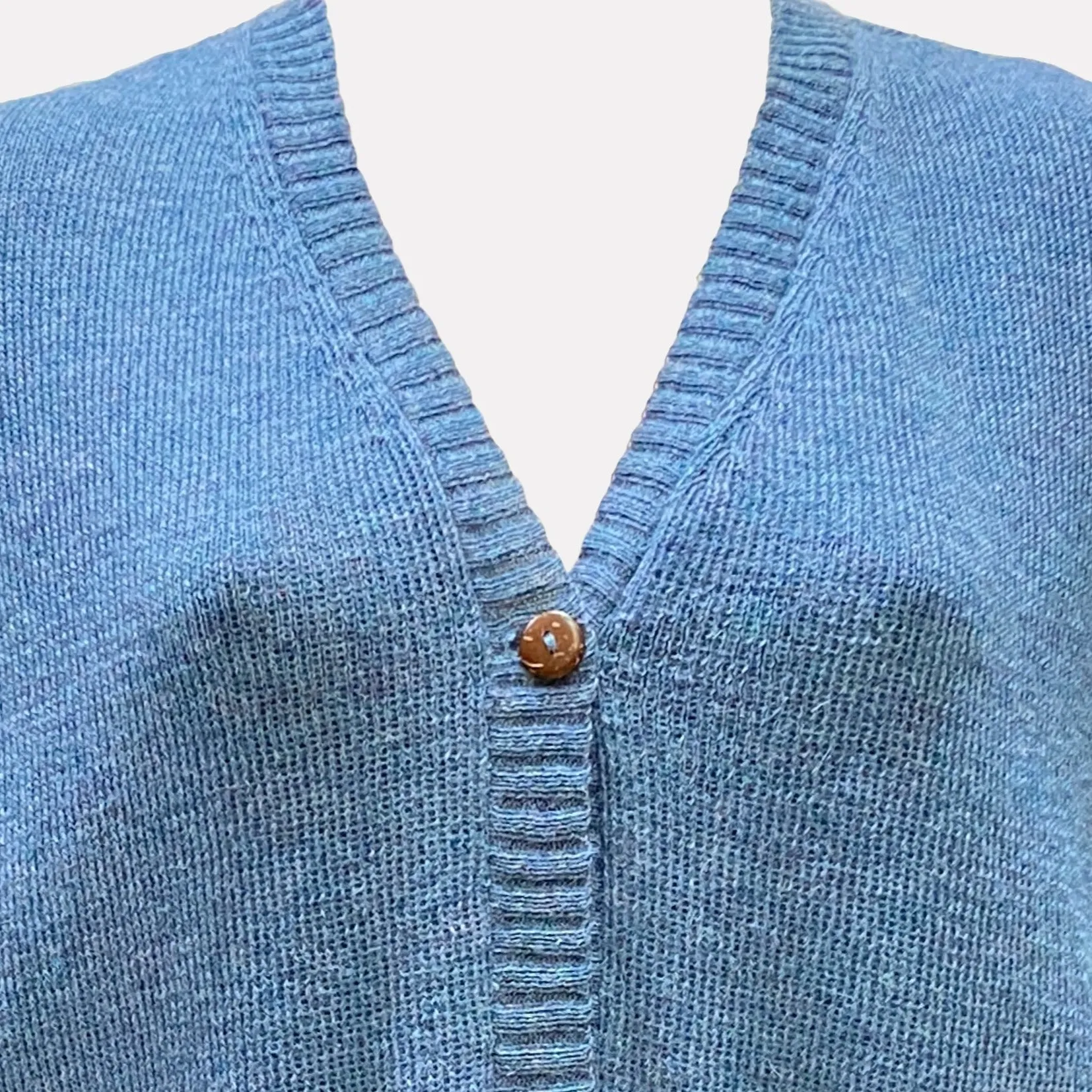 Alpaca Button-Down Cropped Cardigan