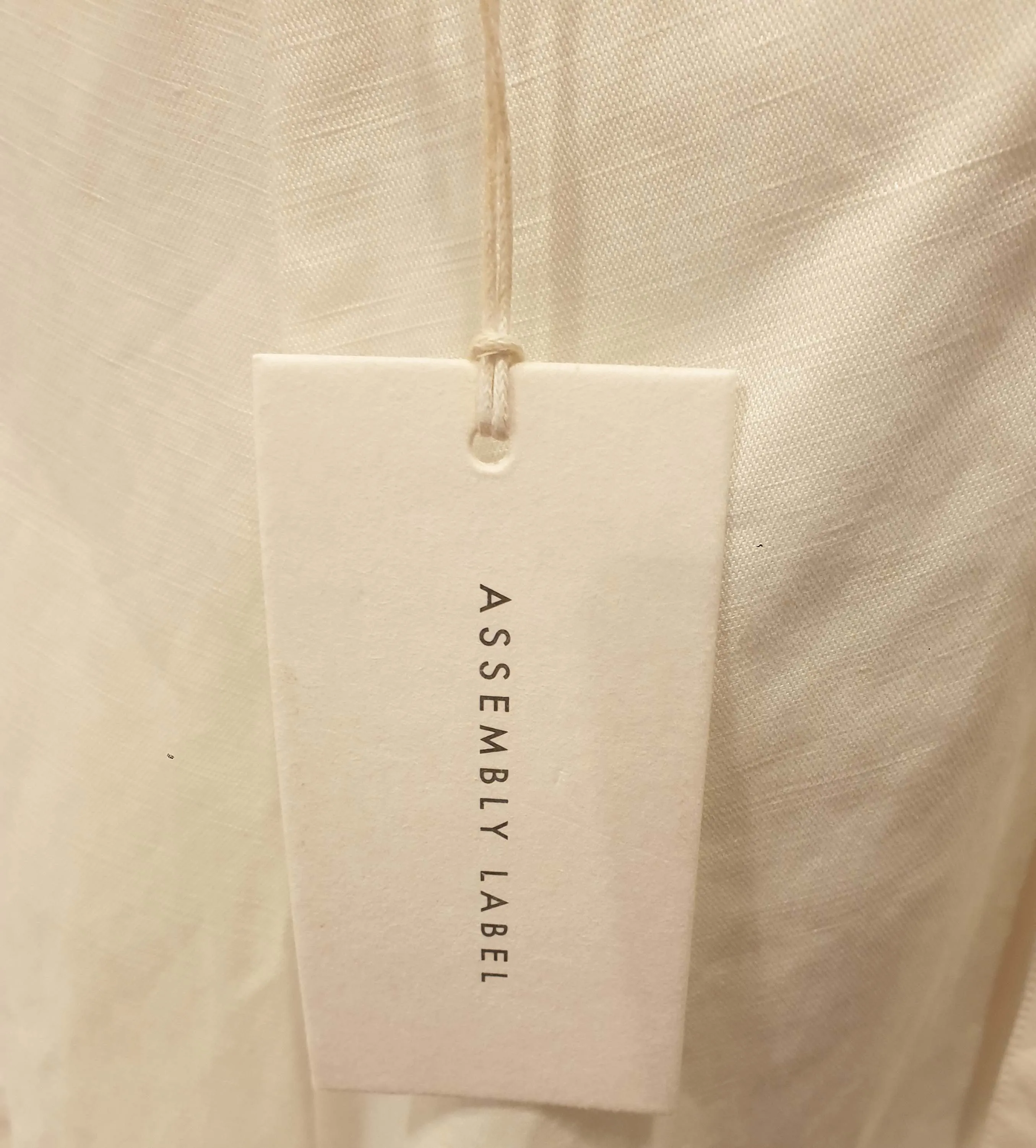 Assembly Label cream linen mix wide leg pants size 14 (best fits 12-small 14)