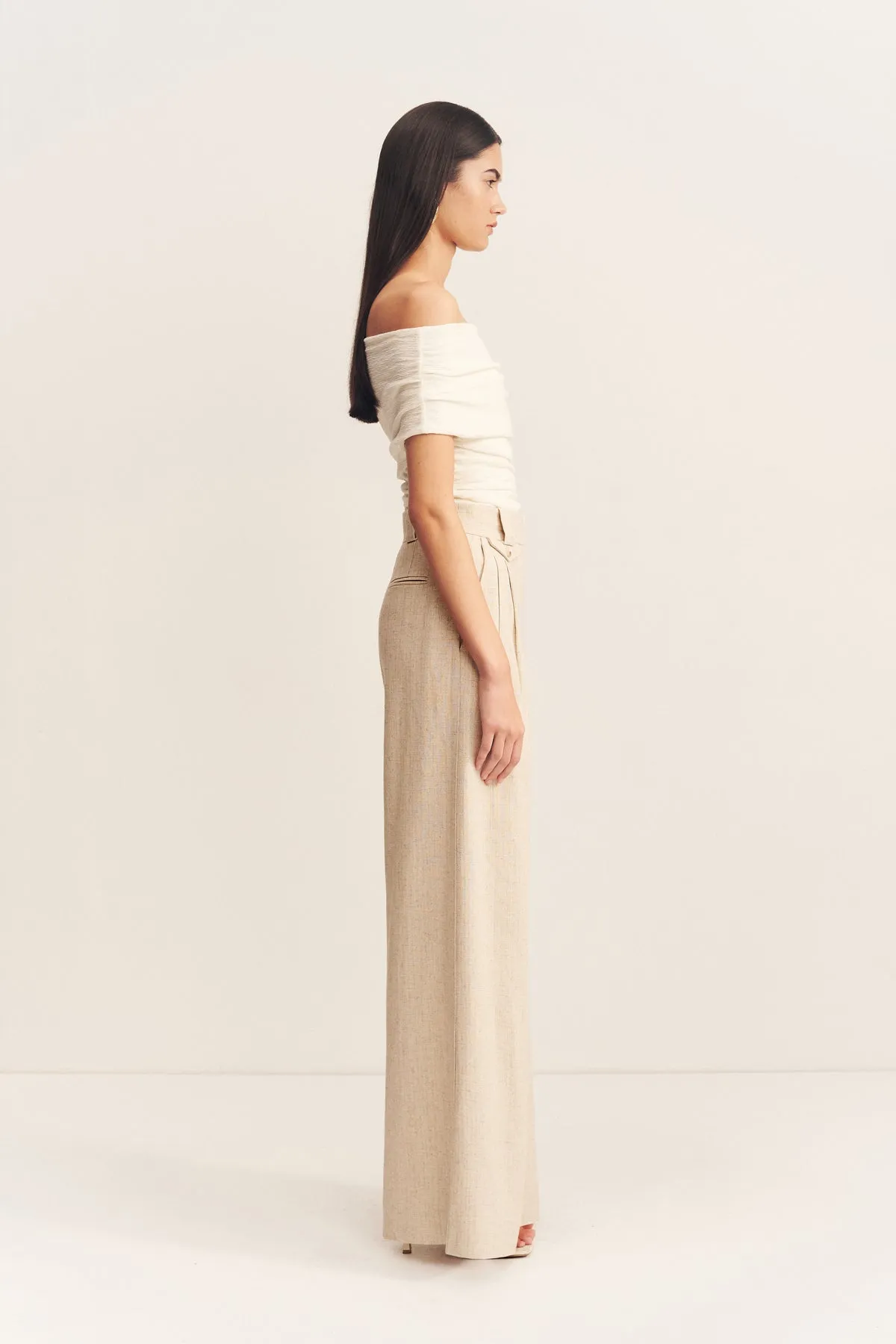 BEAU OFF SHOULDER TOP