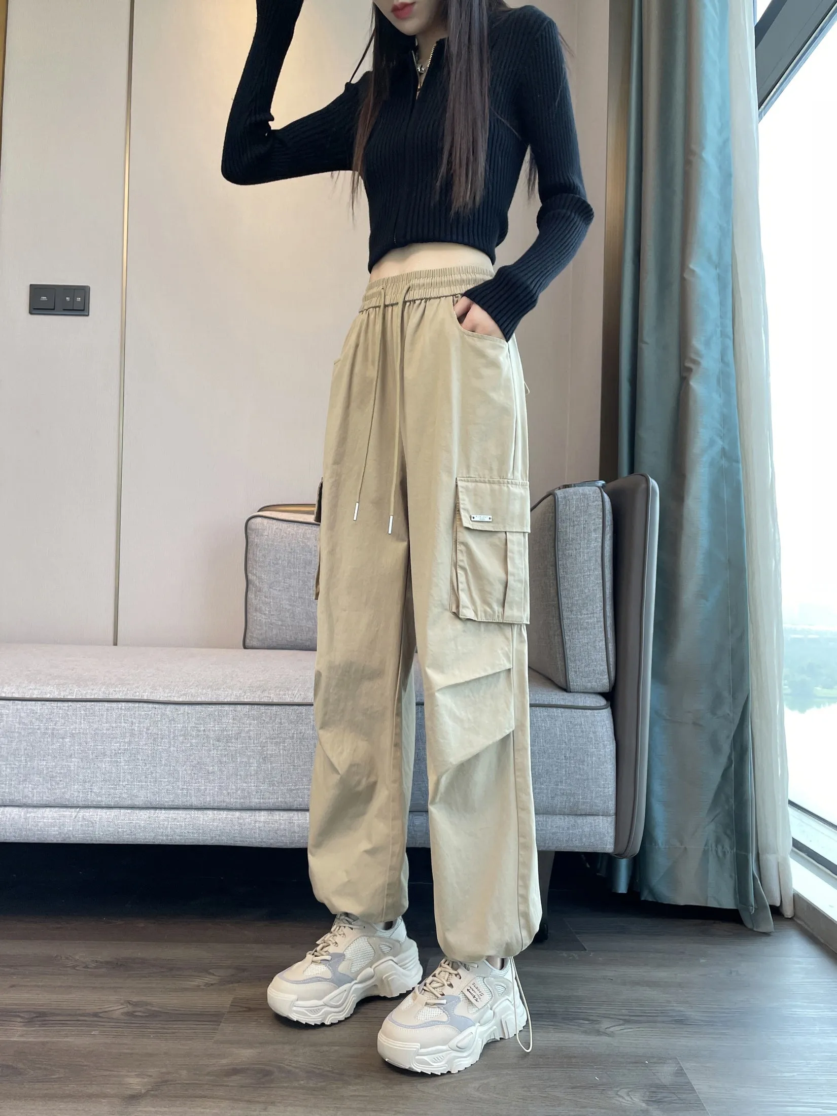 Breathable Solid Color Cargo Pants with Comfort and Drawstring Cuffs