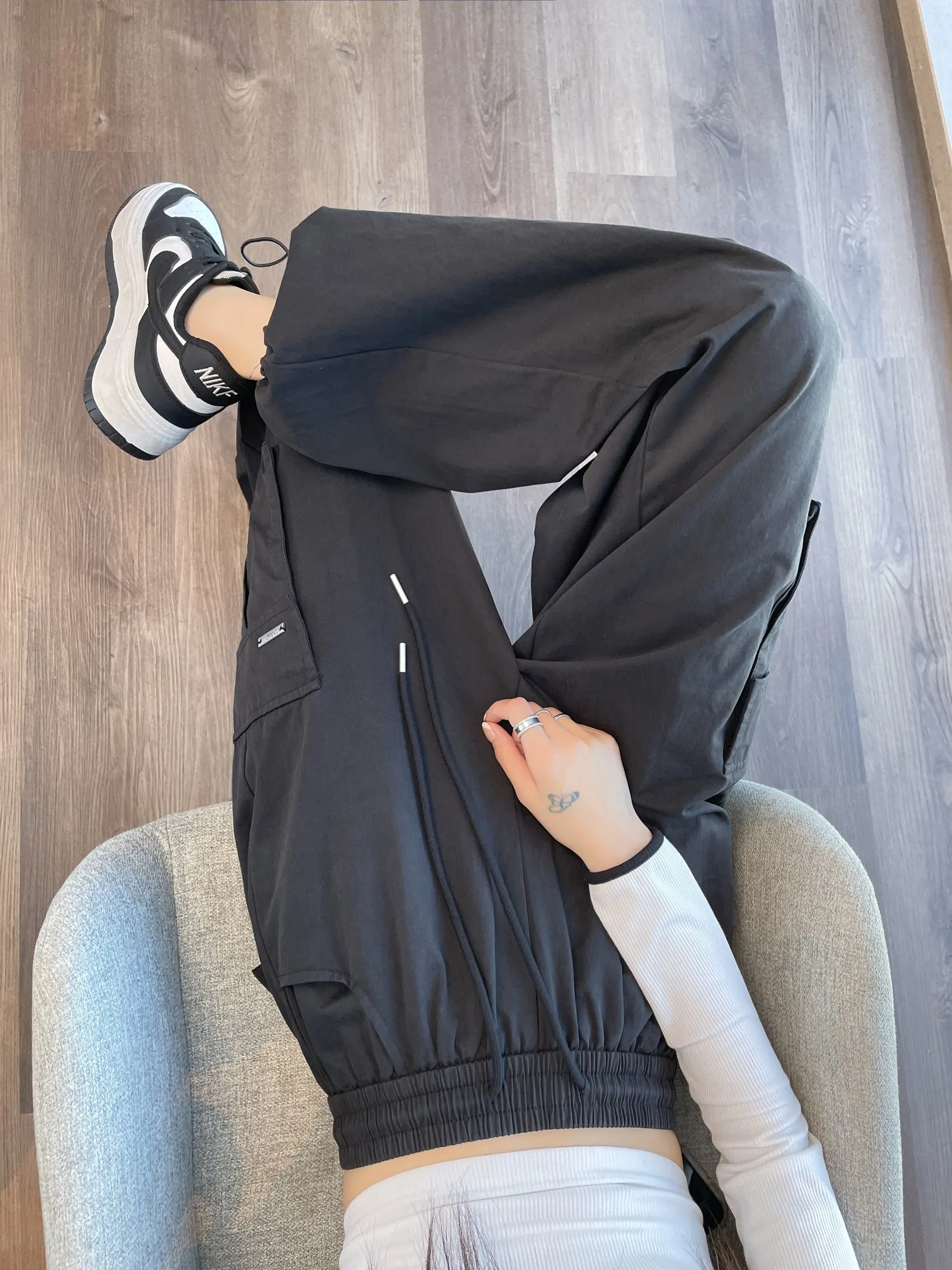 Breathable Solid Color Cargo Pants with Comfort and Drawstring Cuffs