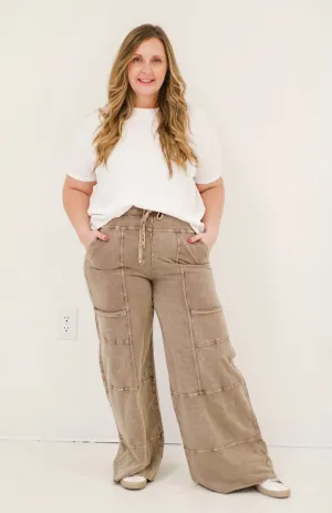 Calling for You Wide Legged Pants in Mocha