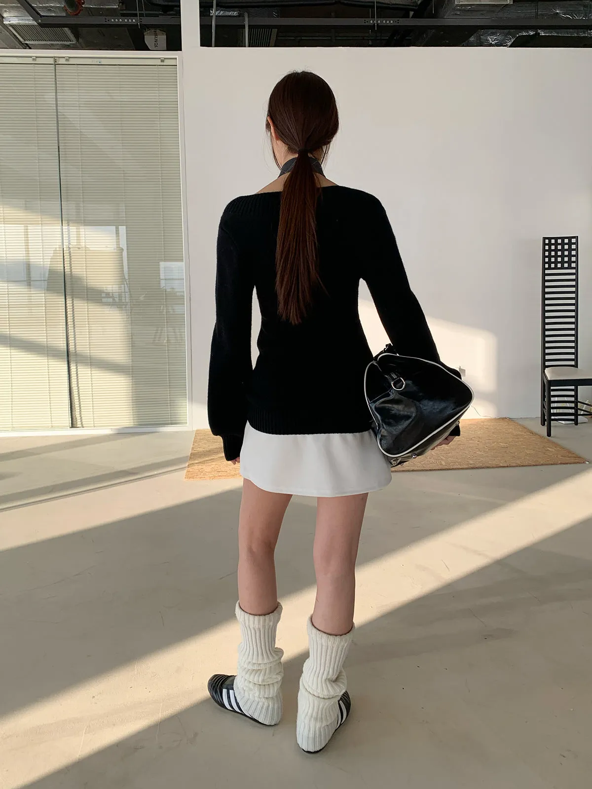 Color V-Neck Waist Knitwear Top