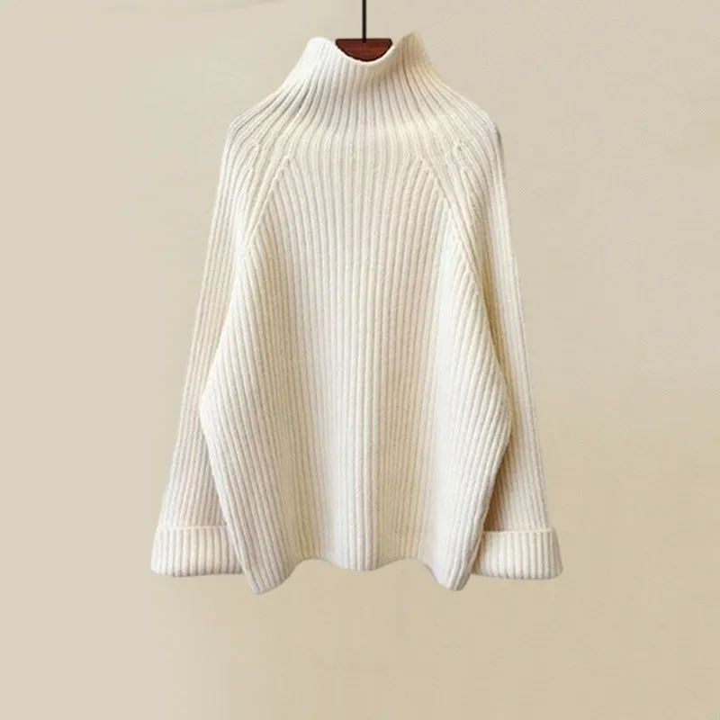 Costume set with cashmere sweater and warm vest