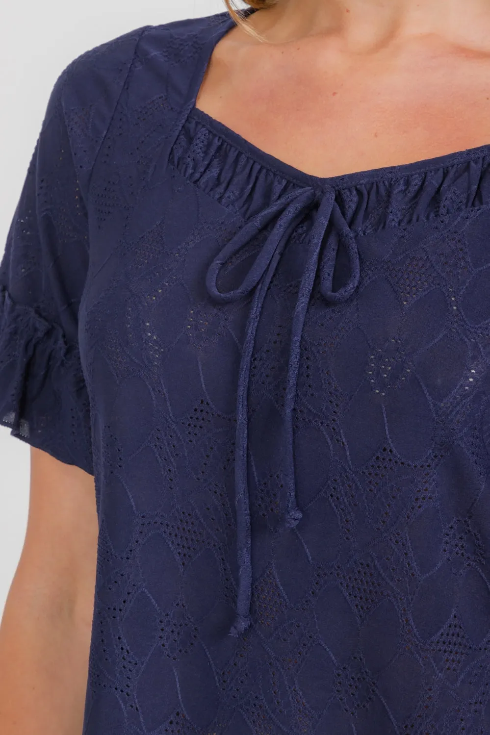 EYELET TIE BELL PEASANT