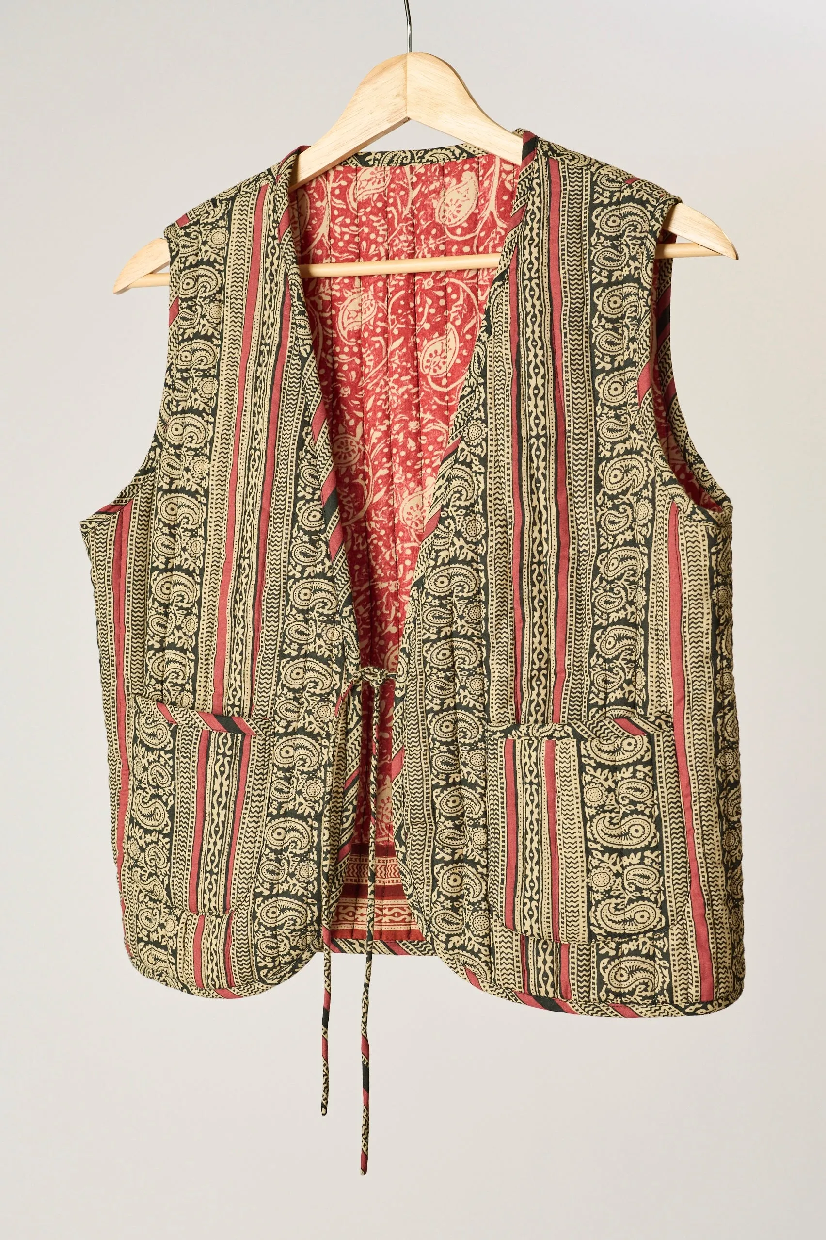 FELICITY VEST