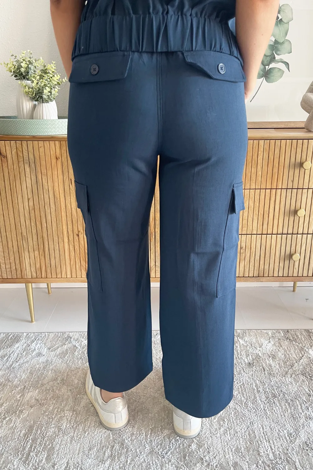 Hi-Rise Cargo Crop Straight 26" ins