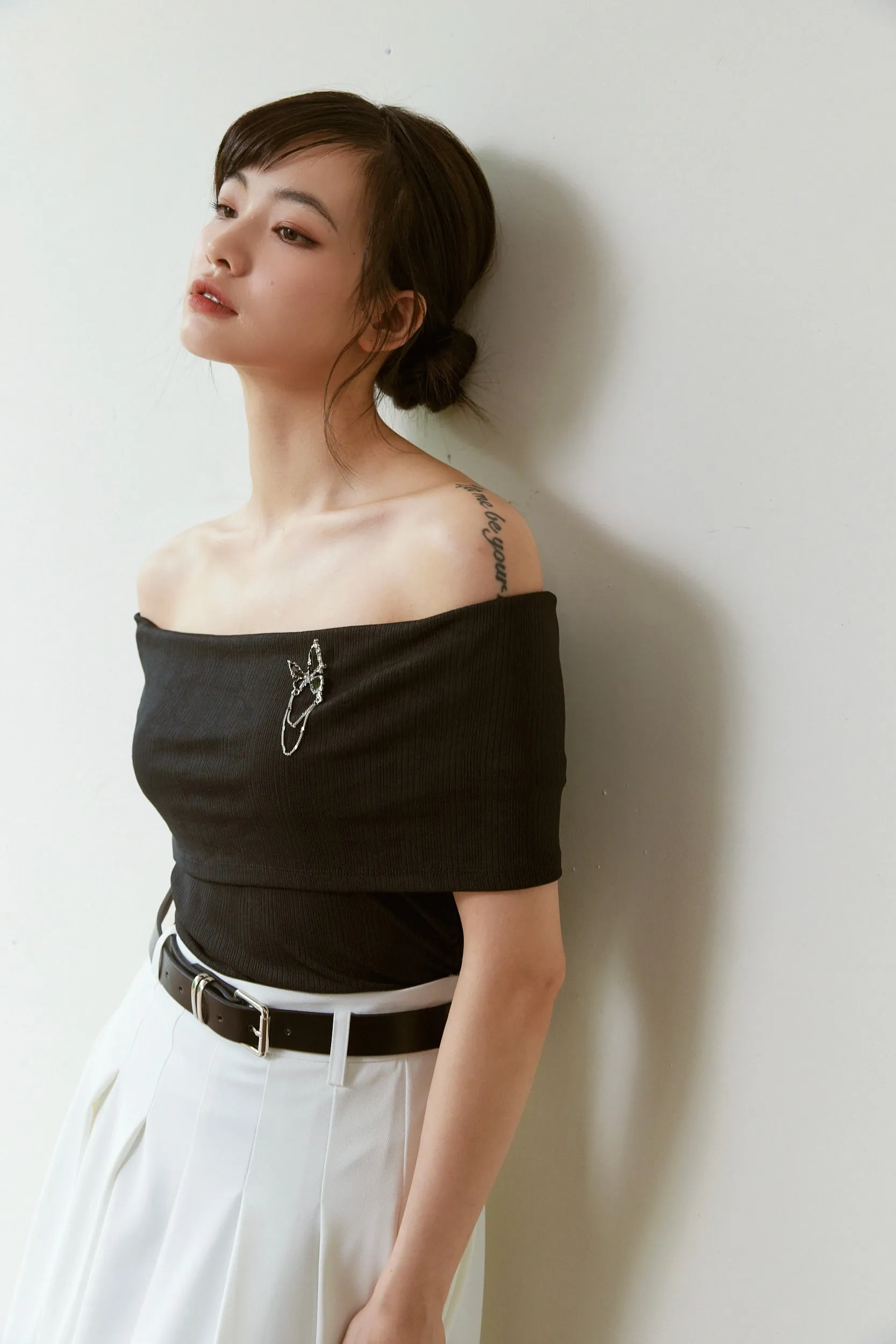 Intention Acetate Off The Shoulder Top