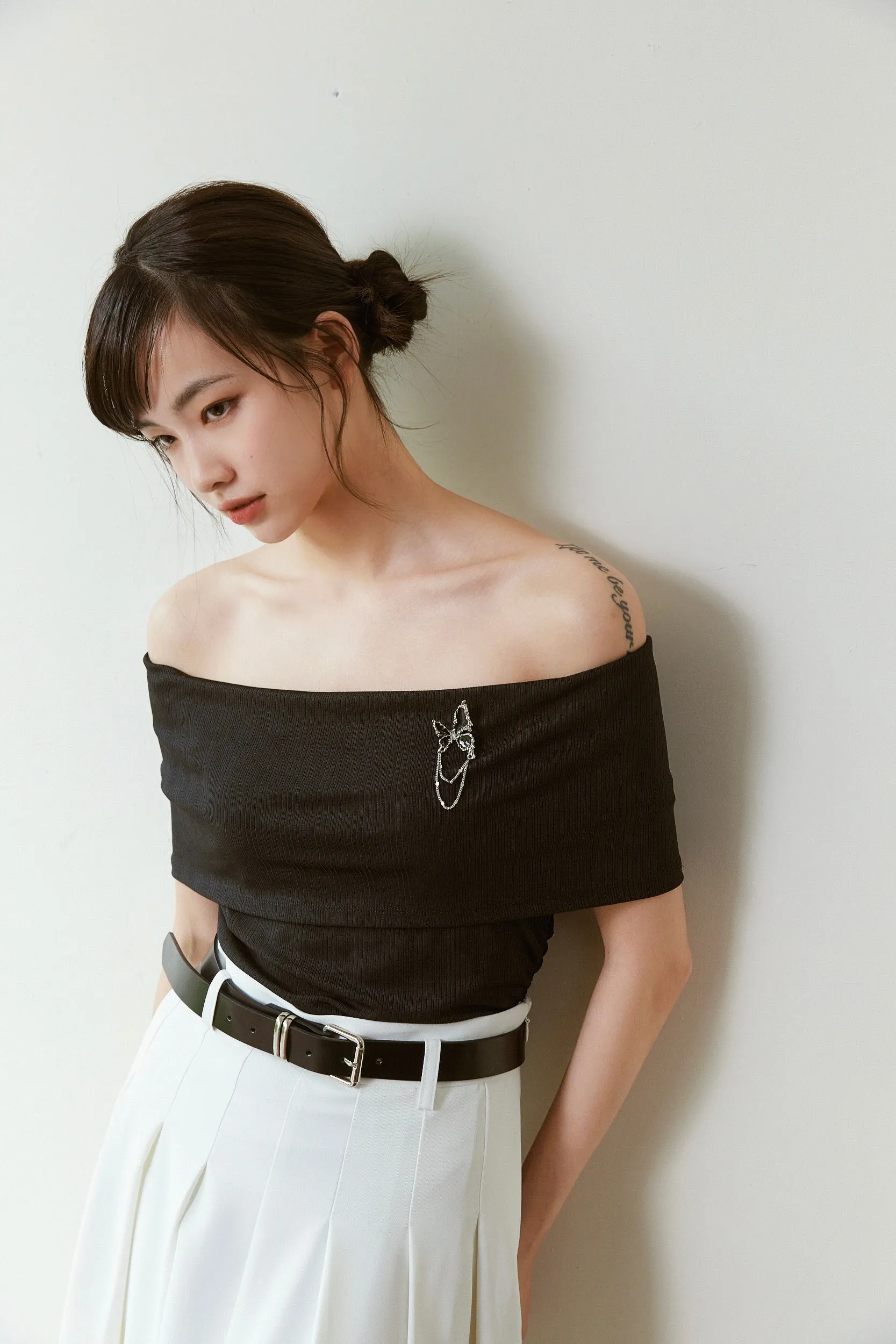 Intention Acetate Off The Shoulder Top