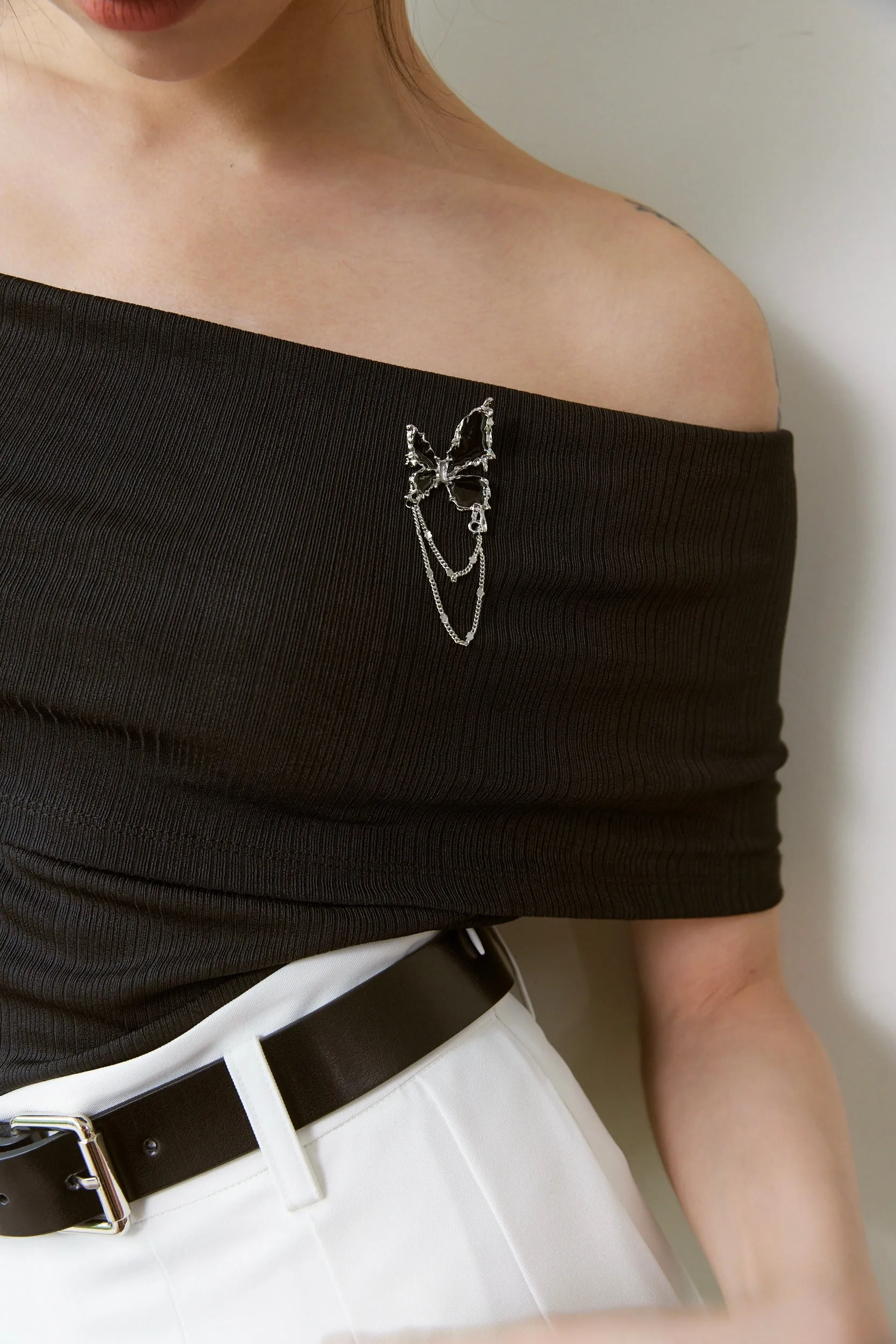Intention Acetate Off The Shoulder Top