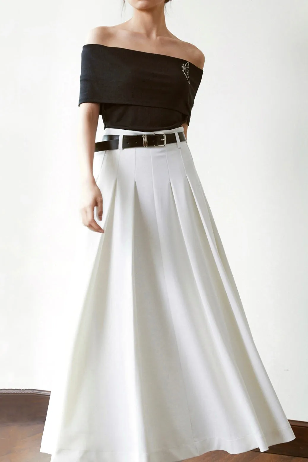 Intention Acetate Off The Shoulder Top