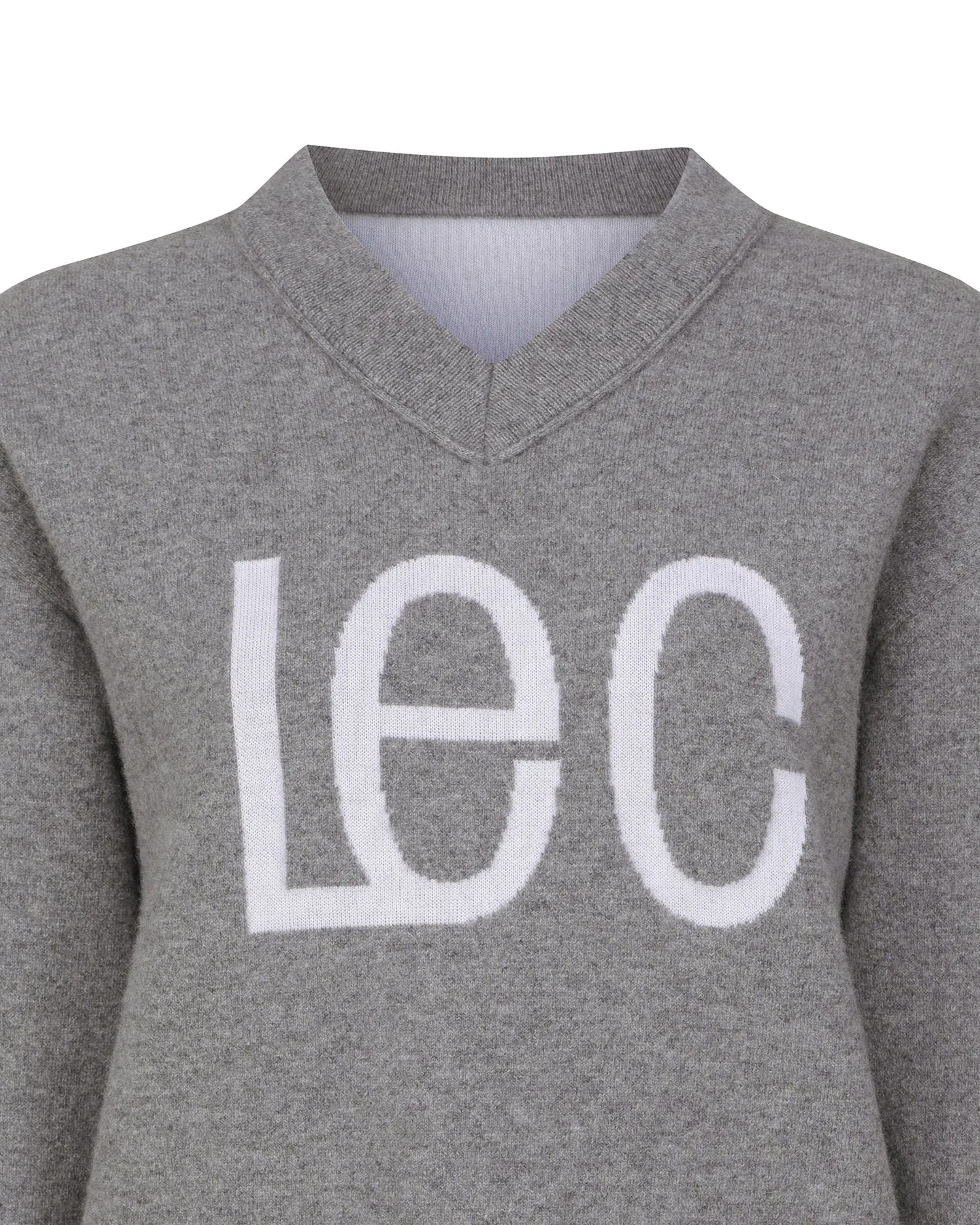 LE C V-Neck Sweater