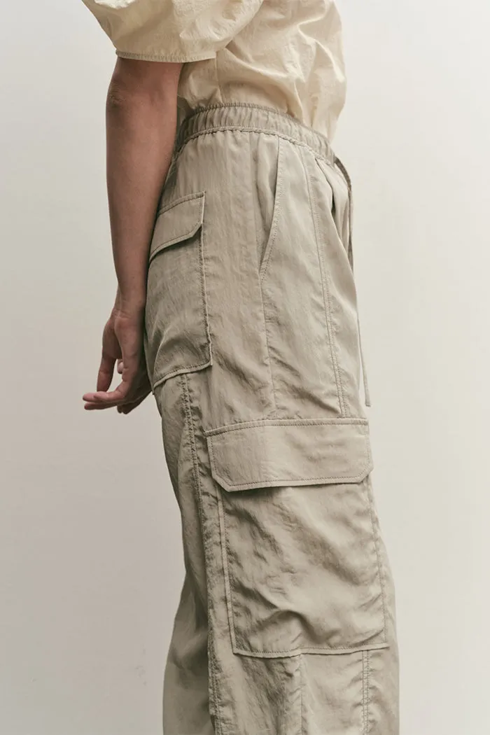 LIGHTWEIGHT CARGO PANTS SIZE XS
