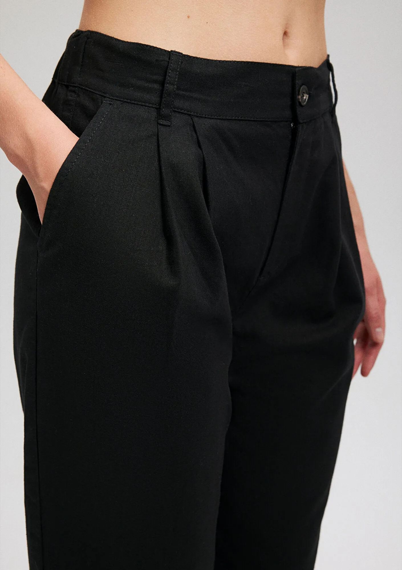 Linen Mix Black Pants