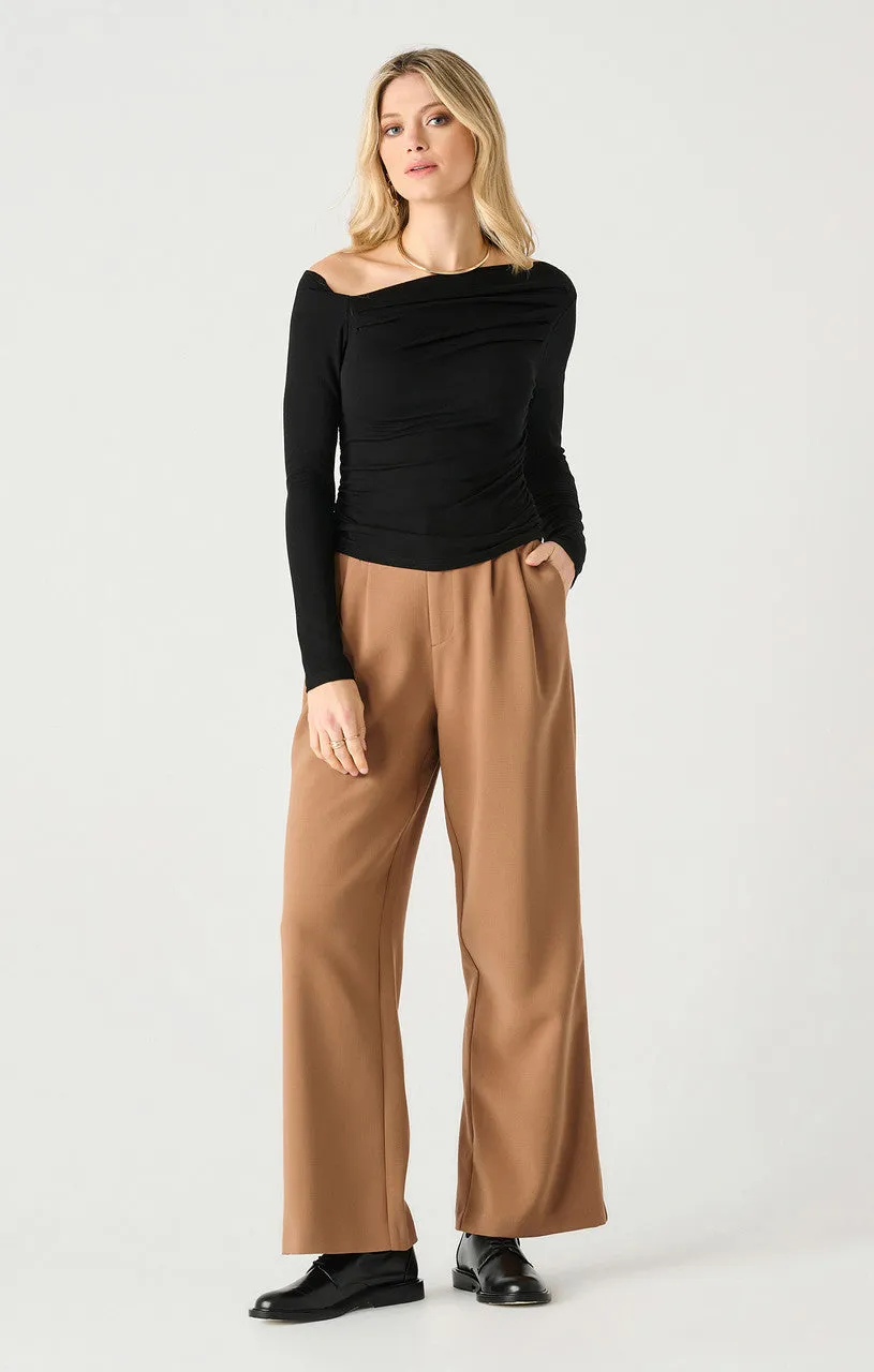 LONG SLEEVE DRAPED TOP