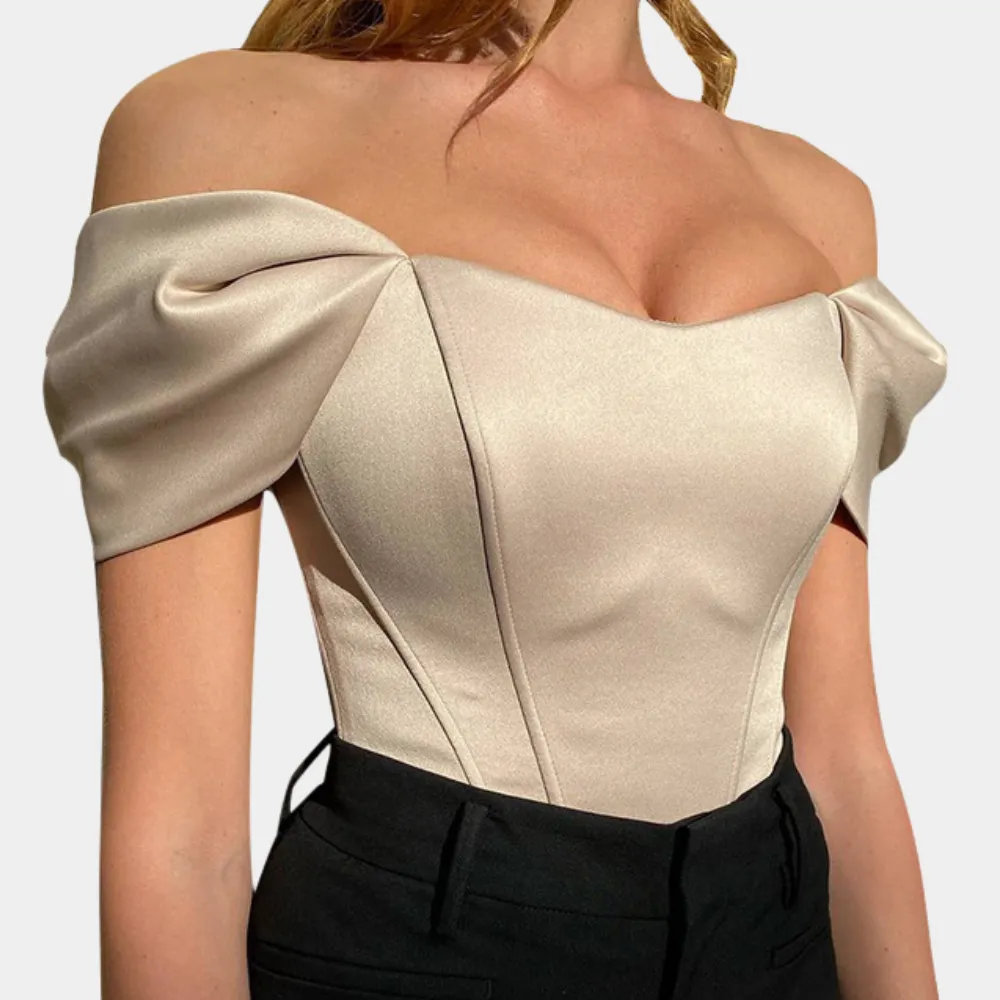 Madeline - Off-Shoulder Top - Elegant & Modern