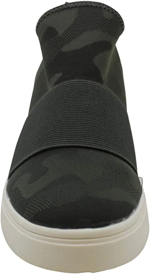 Material Girl Womens Green Camouflage Cushioned Lug Sole Quila Round Toe Platform Slip On Athletic Sneakers 7 M