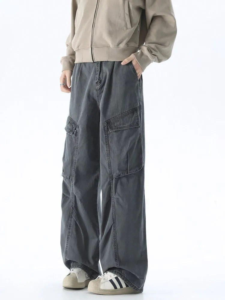 Men's Vintage Cargo Pant Featuring Wrinkle-Free Fabric and Loose Fit