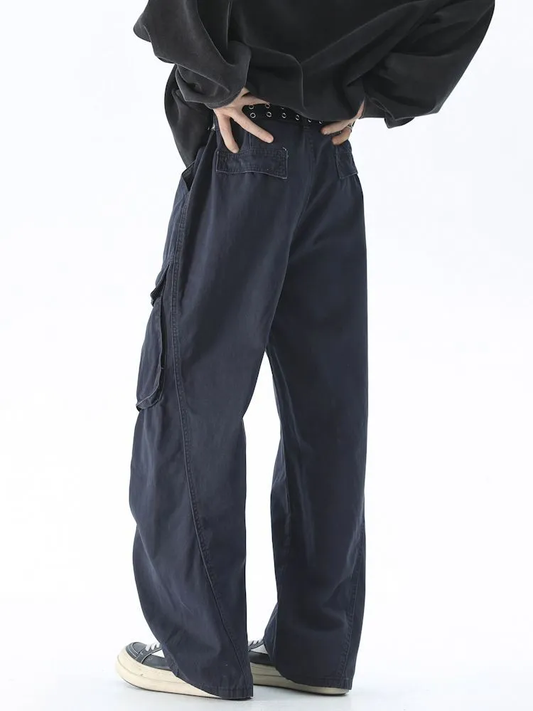 Men's Vintage Cargo Pant Featuring Wrinkle-Free Fabric and Loose Fit