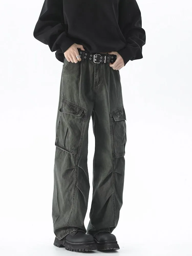 Men's Vintage Cargo Pant Featuring Wrinkle-Free Fabric and Loose Fit