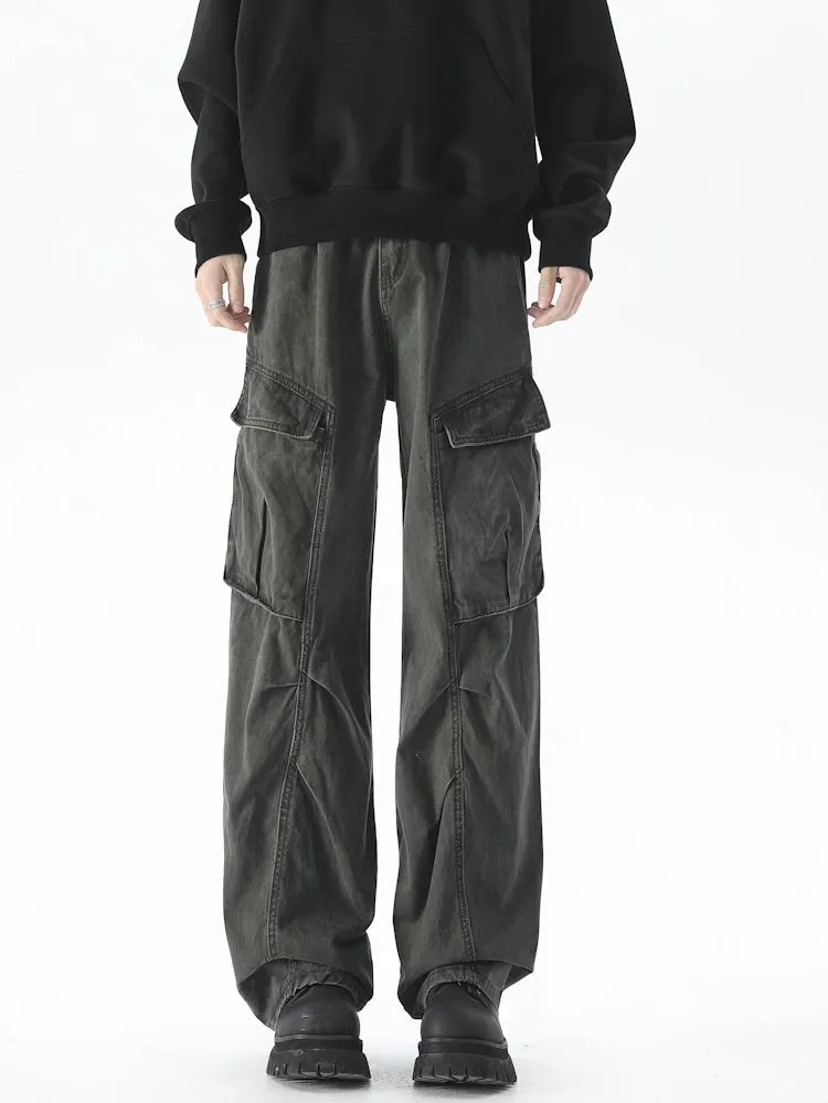 Men's Vintage Cargo Pant Featuring Wrinkle-Free Fabric and Loose Fit