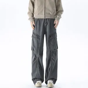 Men's Vintage Cargo Pant Featuring Wrinkle-Free Fabric and Loose Fit
