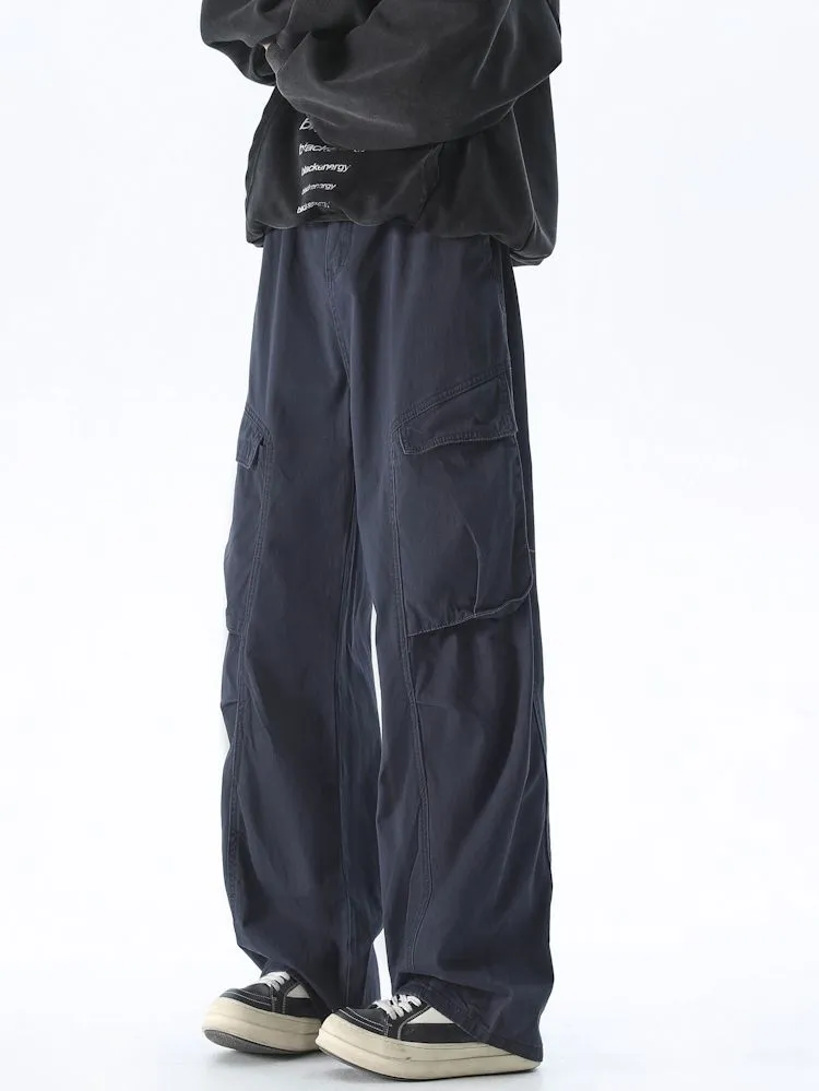 Men's Vintage Cargo Pant Featuring Wrinkle-Free Fabric and Loose Fit