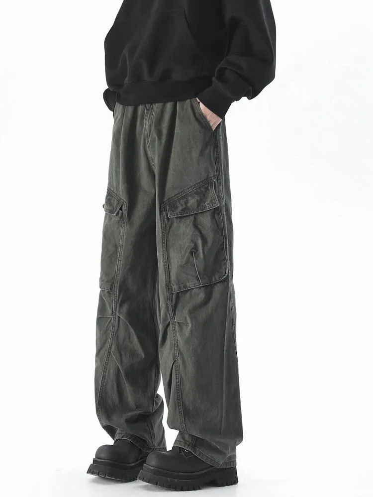 Men's Vintage Cargo Pant Featuring Wrinkle-Free Fabric and Loose Fit