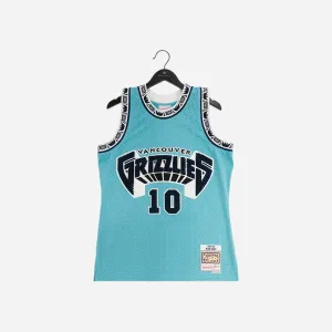 Mitchell & Ness NBA Off Court Chenille Swingman Jersey Grizzlies 1998 Mike Bibby