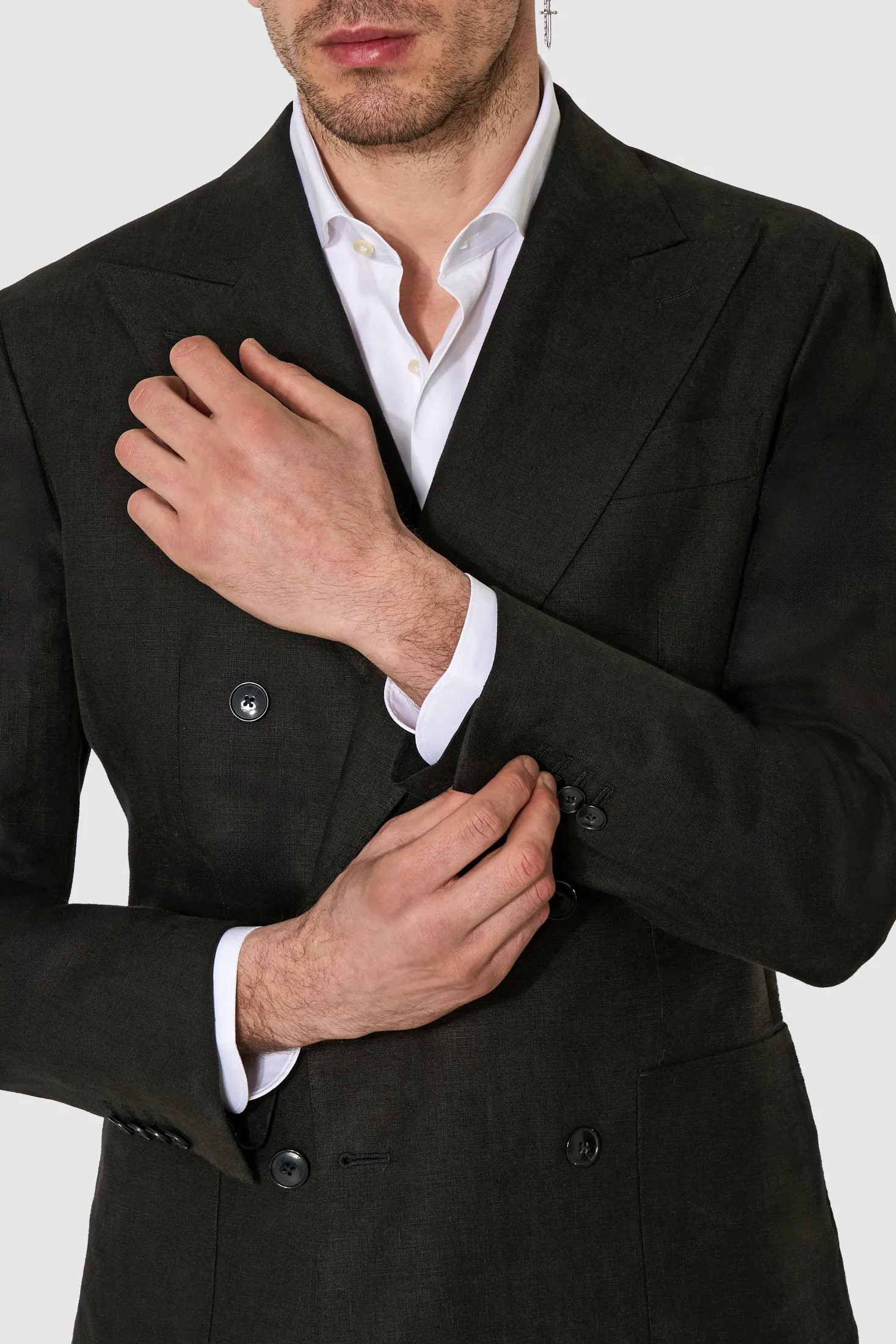 New SUITREVIEW Elmhurst Black Pure Linen DB Suit - Size 42S