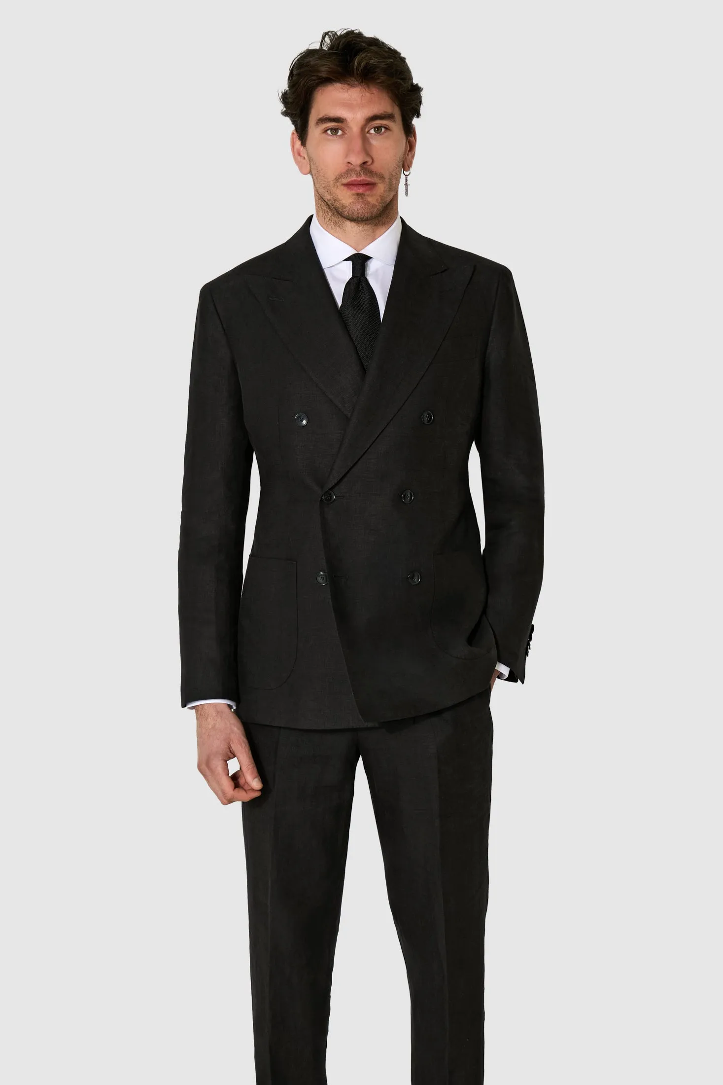 New SUITREVIEW Elmhurst Black Pure Linen DB Suit - Size 42S