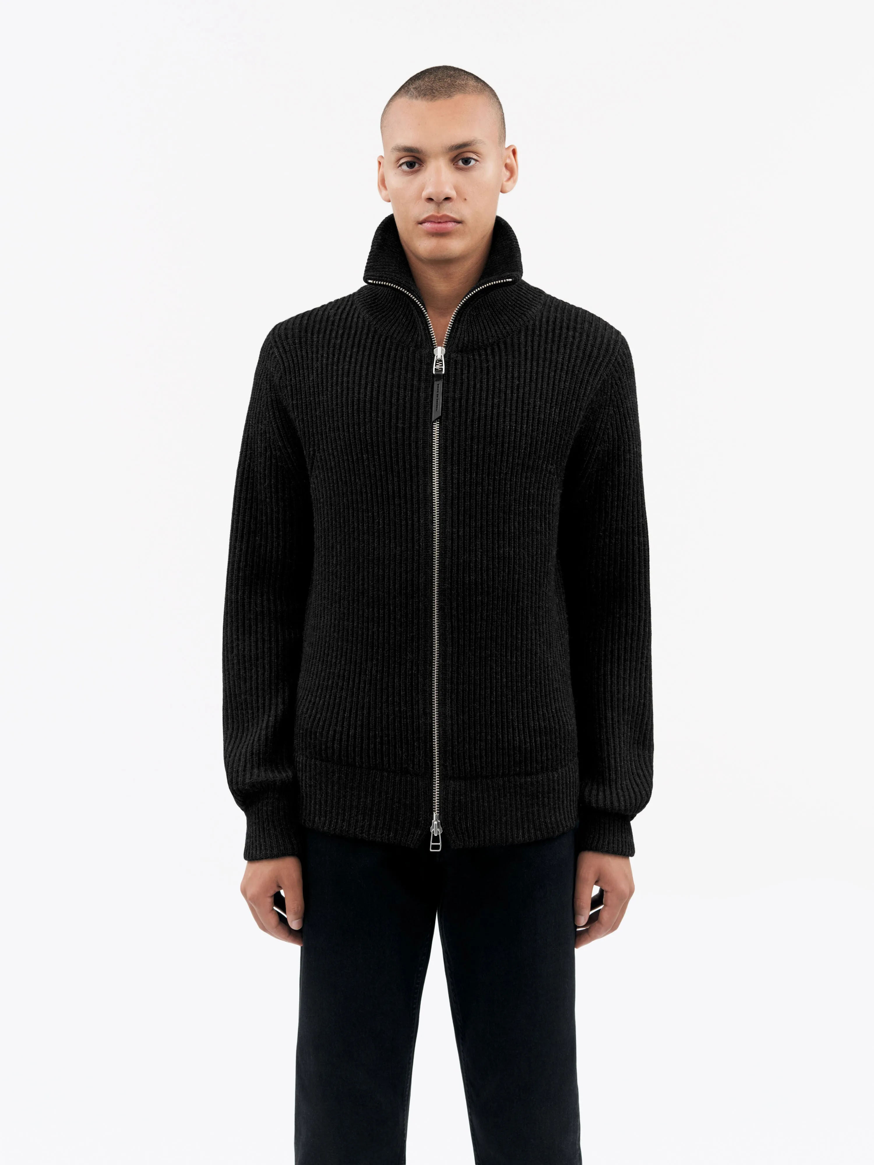 Nymanx Cardigan in Black