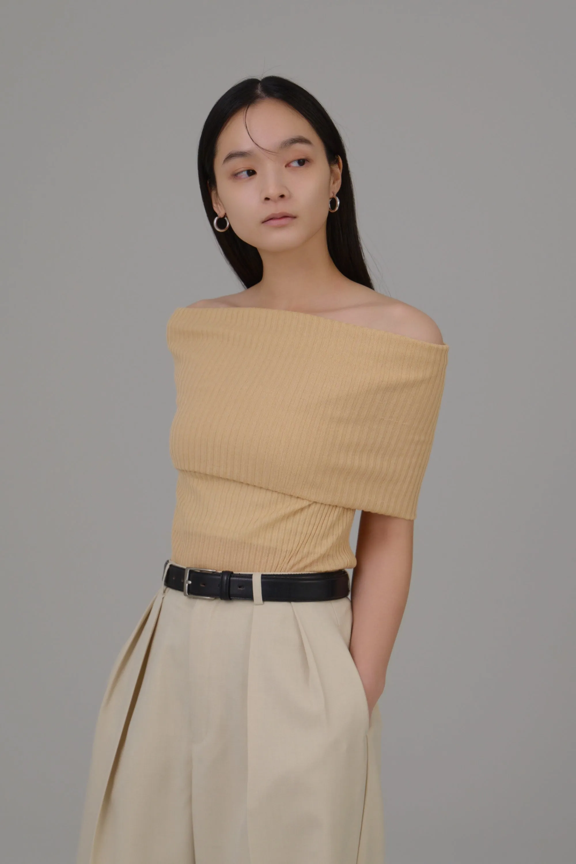 off shoulder knit tops