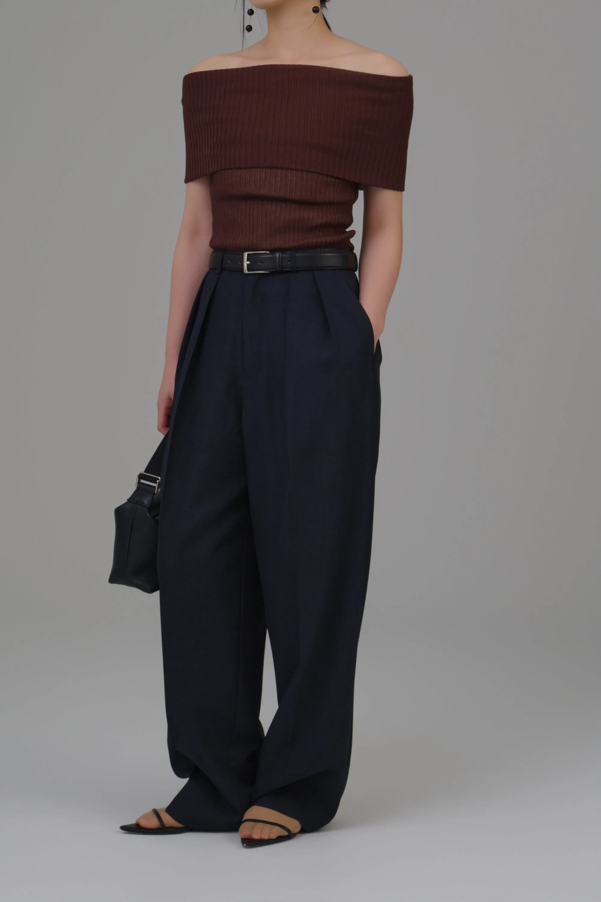 off shoulder knit tops