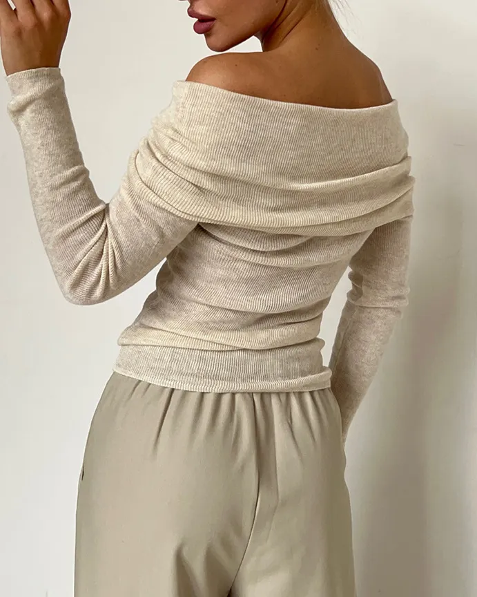 Off-The-Shoulder Bateau Neck Long-Sleeved Sweater