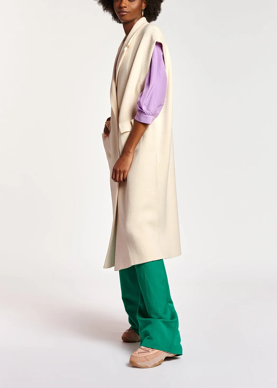 Off-white sleeveless midi-length cardigan