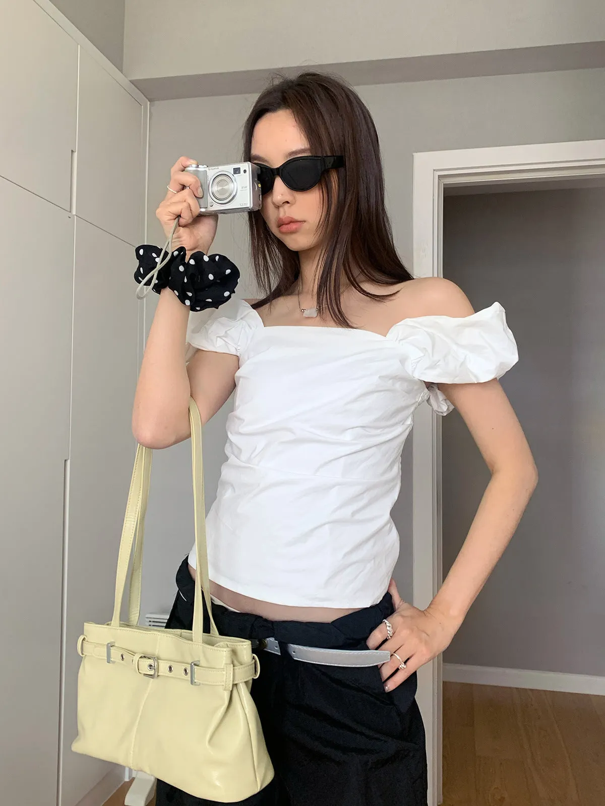 puff sleeve off-shoulder