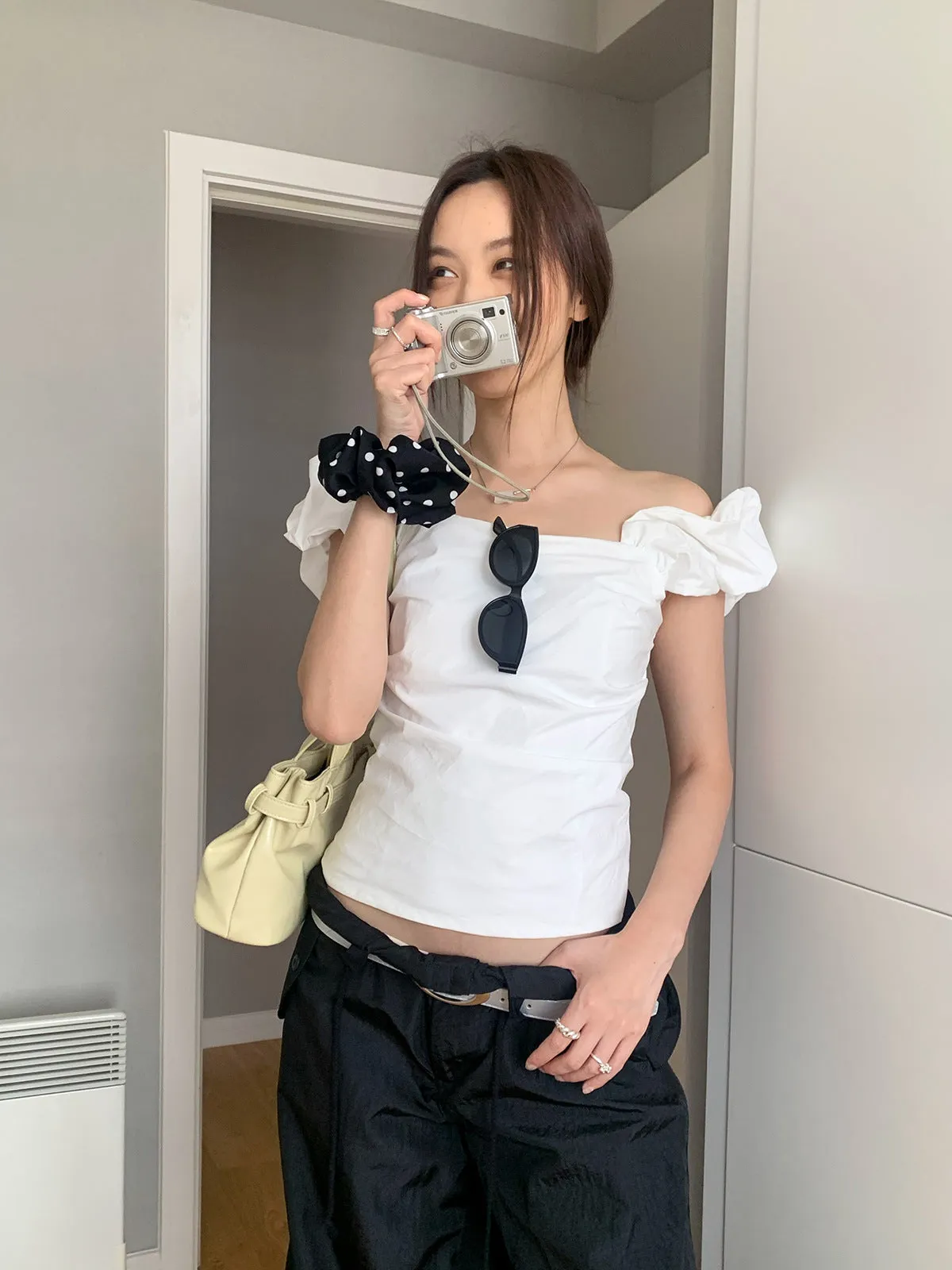 puff sleeve off-shoulder