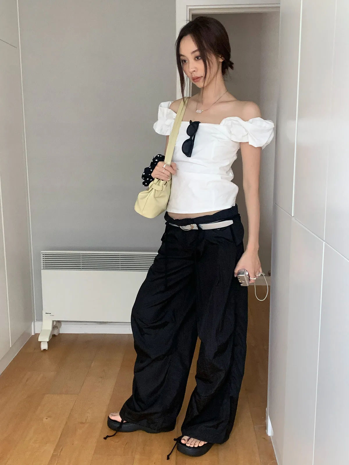 puff sleeve off-shoulder