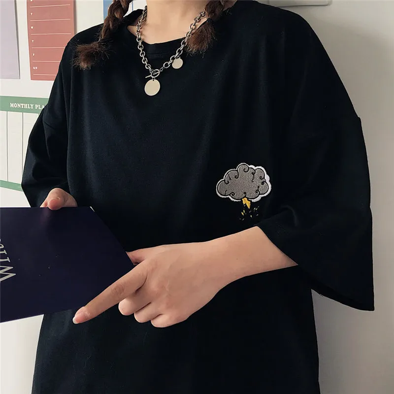 "BLACK/WHITE WEATHER EMBROIDERED" T-SHIRT UB2361