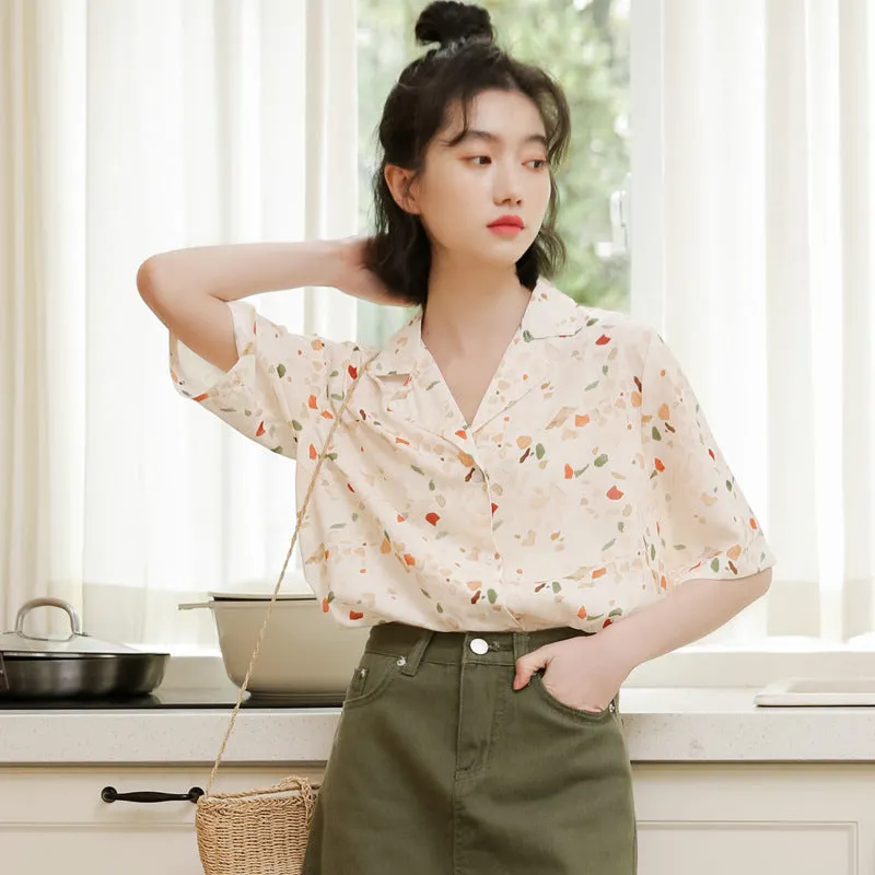 "RETRO SUIT COLLAR CHIFFON PRINT" SHORT-SLEEVED SHIRT K071704