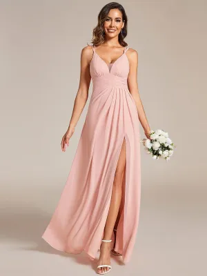 Robe de demoiselle d'honneur en mousseline à col en V avec fente haute