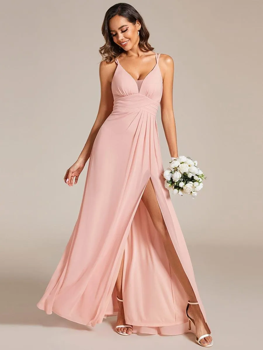 Robe de demoiselle d'honneur en mousseline à col en V avec fente haute