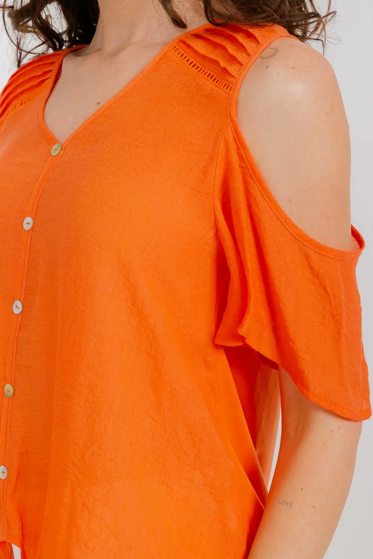 SHORT SLEEVE MIX MEDIA PAPAYA GAUZE BUTTON FRONT COLD SHOULDER