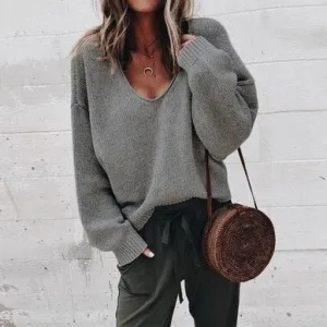 Sophie | Women Chic V-Neck Oversized Pullover | Warm